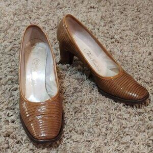 Vintage Thos. Cort Genuine Reptile Tan/Brown Women's Heels Size 6